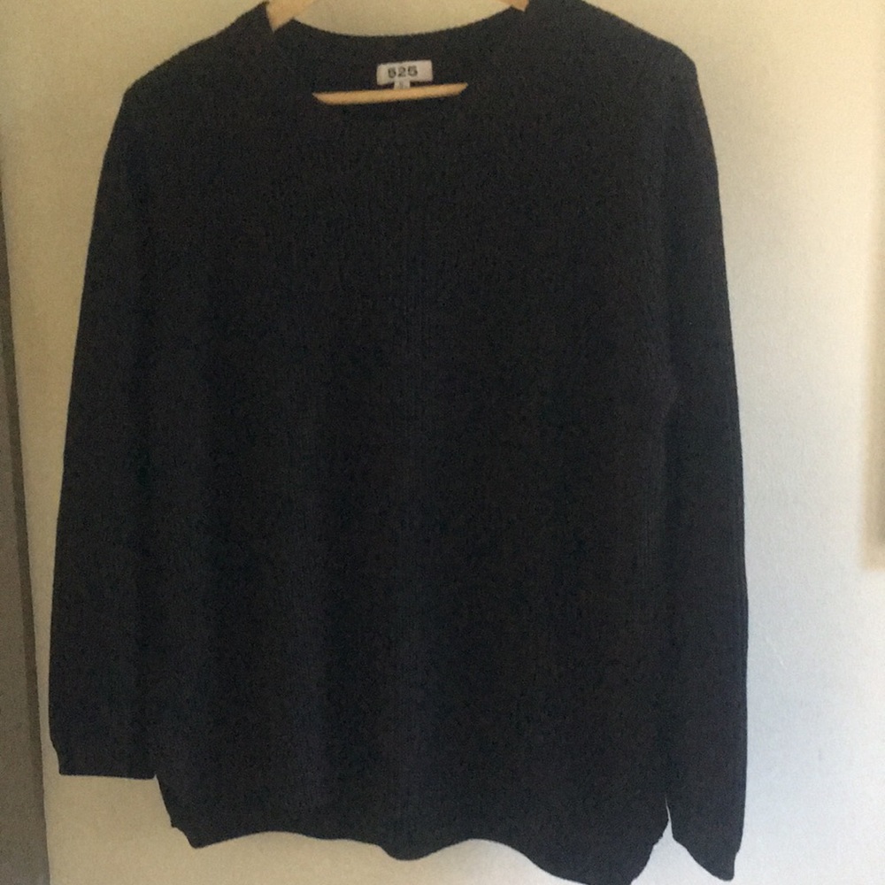 525 America. Black cotton rib knit sweater. Shaker stitch. Size XL